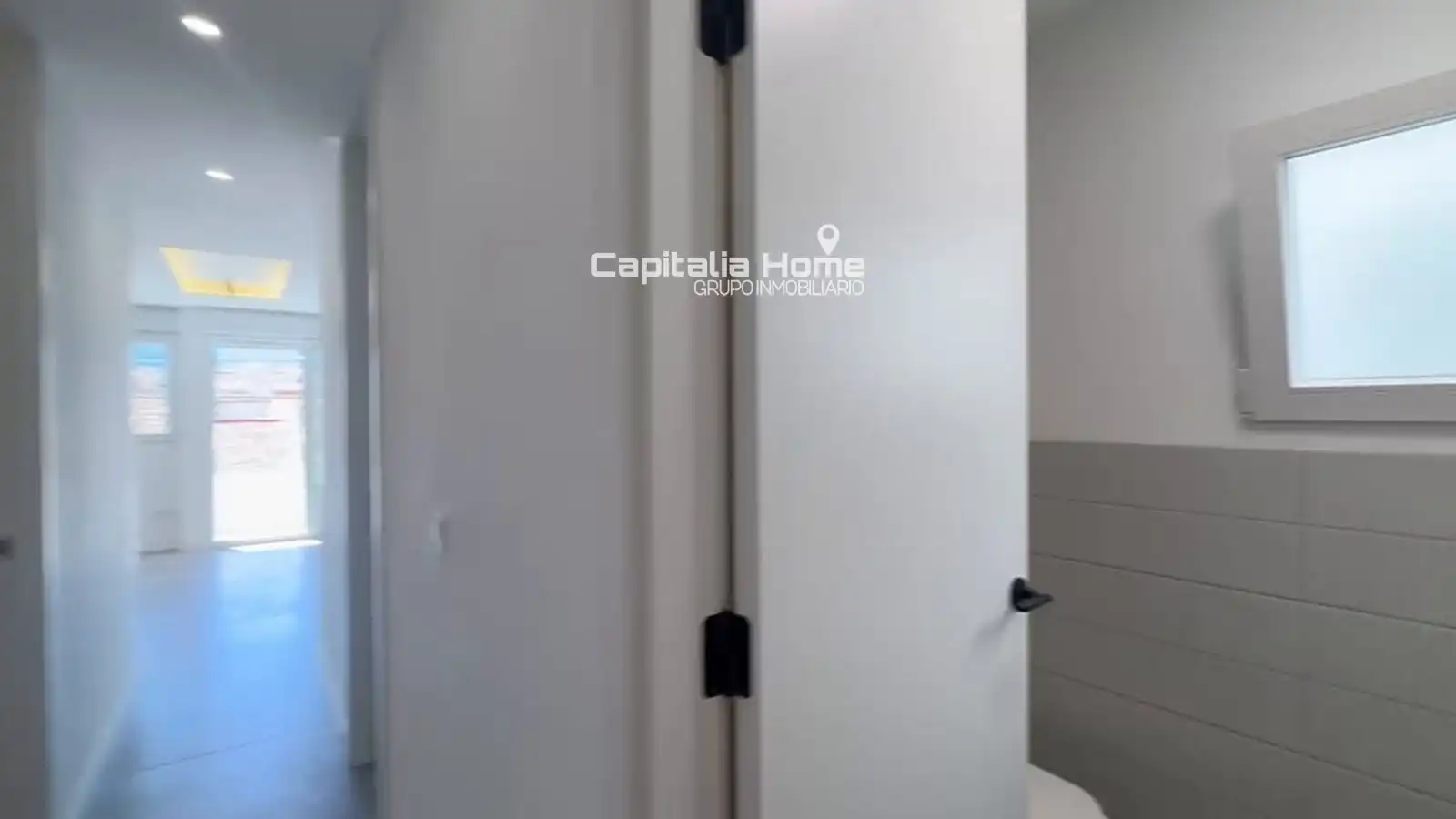 Bathroom of Attic for sale in Alcoy / Alcoi  with Terrace and Storage room