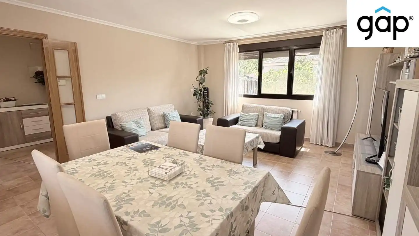 Dining room of Houses for sale in Arcas del Villar  with Heating, Private garden and Furnished