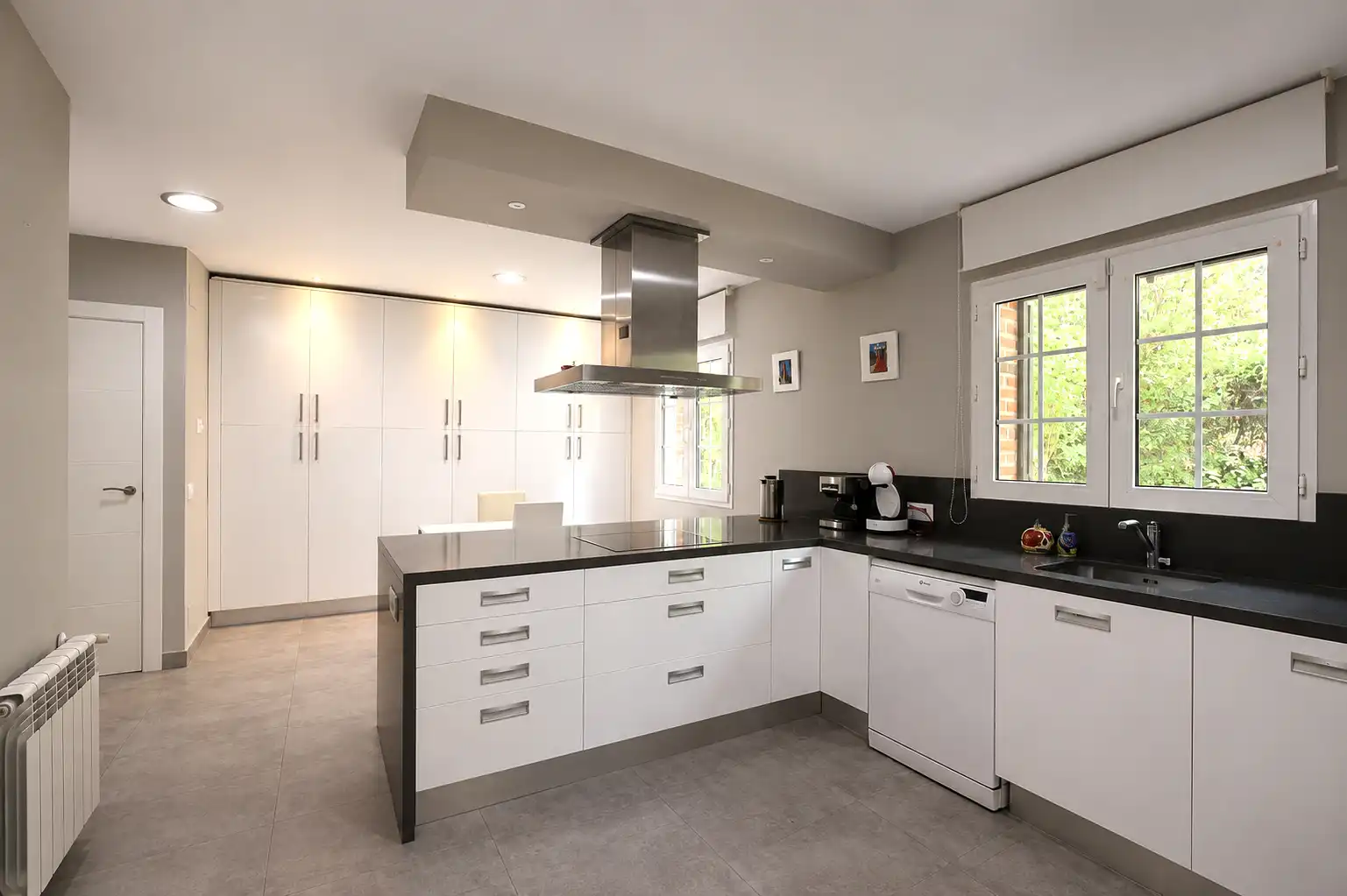 Cocina de Casa o chalet de alquiler con opción a compra en Ciudalcampo con Aire acondicionado, Calefacción y Jardín privado