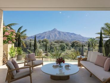 New build Apartment with pool for sale in Avenida del Golf 14
