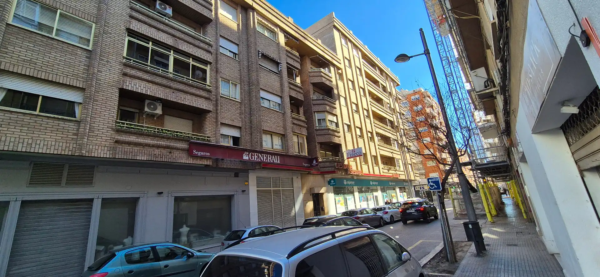 Piso con terraza en venta en Carrer Ferrocarril d'Alcoi, imagen 2