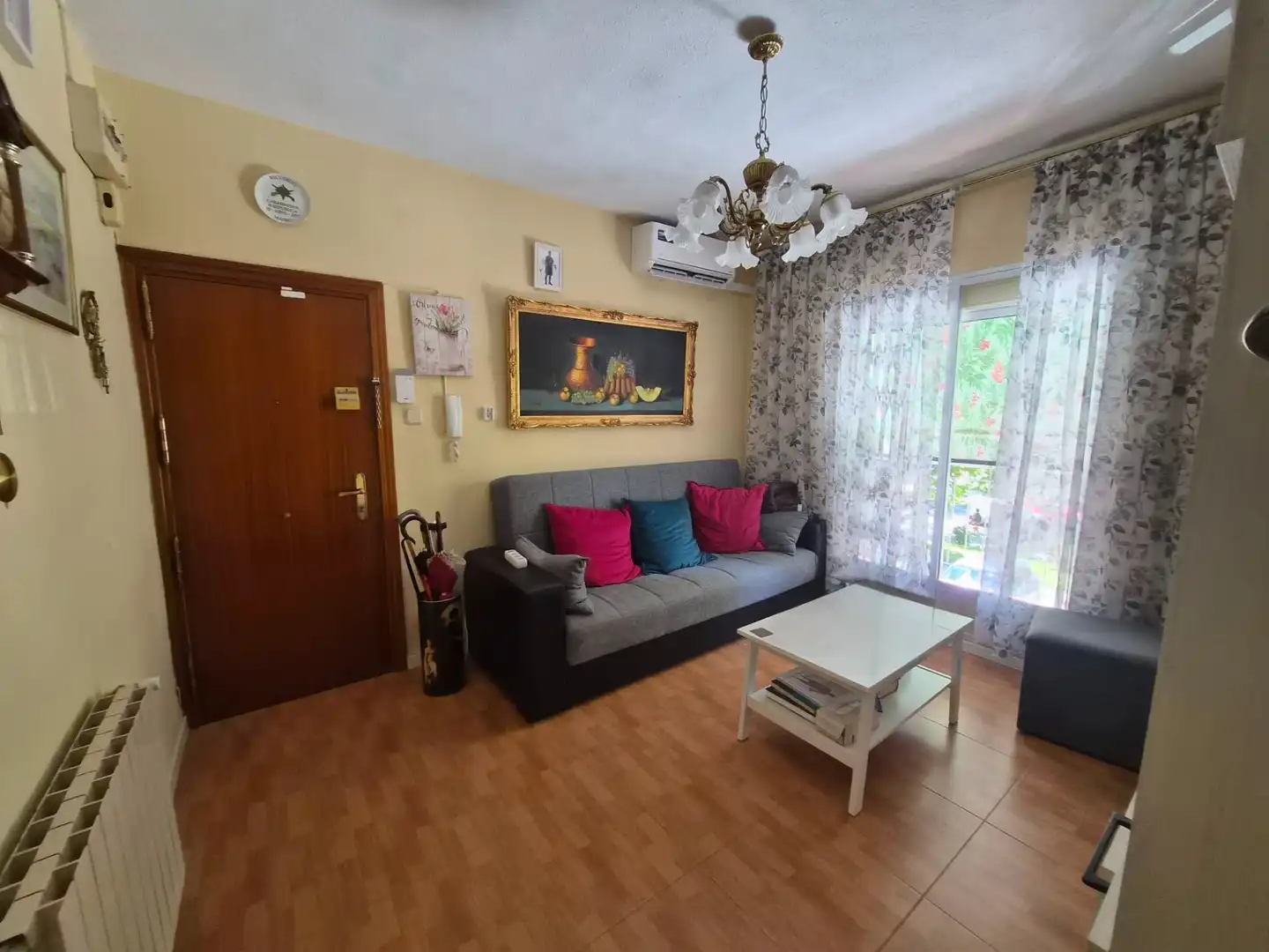 Living room of Flat for sale in Madrid  with Air Conditioner
