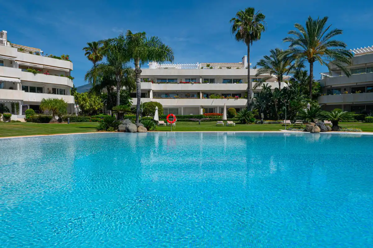 Penthouse with lift for sale in Nueva Andalucía, imagen 4