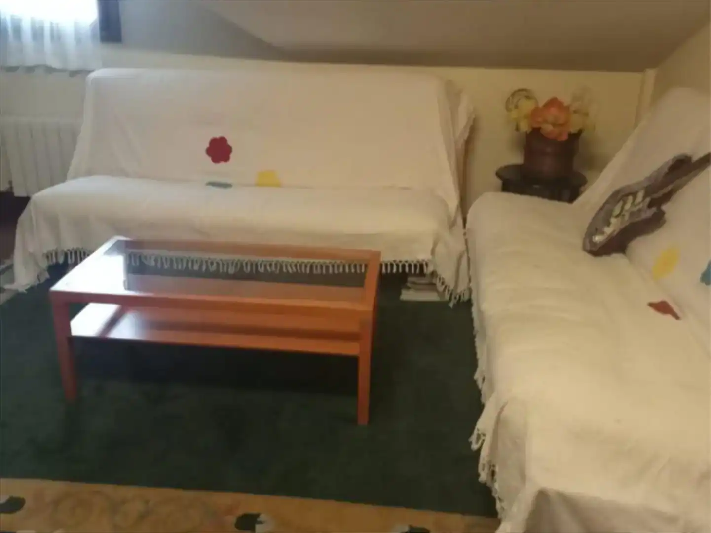 Habitación de Casa adosada en venta en Basauri 