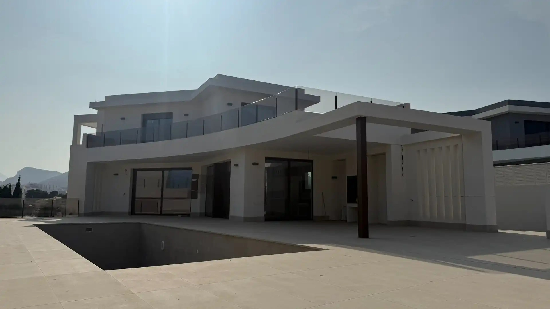 Vista exterior de Casa o xalet en venda en Calpe / Calp amb Aire condicionat, Calefacció i Jardí privat