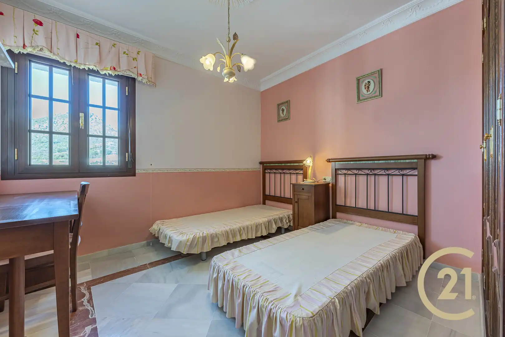 Habitación de Casa adosada en venta en Gaucín con Jardín privado, Terraza y Trastero