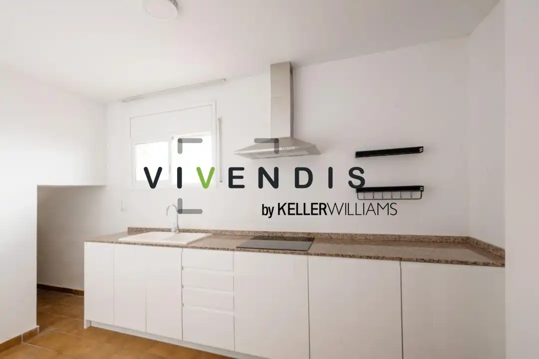Cocina de Casa o chalet en venta en Corbera de Llobregat con Aire acondicionado, Jardín privado y Terraza