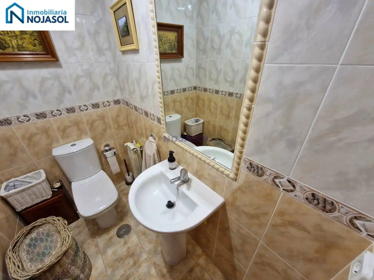 Bany de Casa adosada en venda en Escalante amb Calefacció, Jardí privat i Parquet