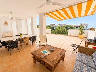 Apartment mit Pool zum Verkauf in Mascarat