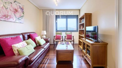 Foto 2 de Piso en venta en Rontegui - Pormetxeta, Barakaldo