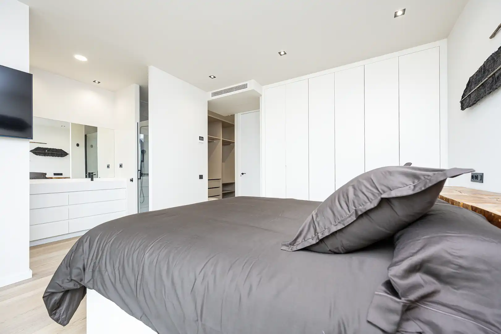 Bedroom of Detached homes for sale in Las Palmas de Gran Canaria  with Air Conditioner, Terrace and Storage room