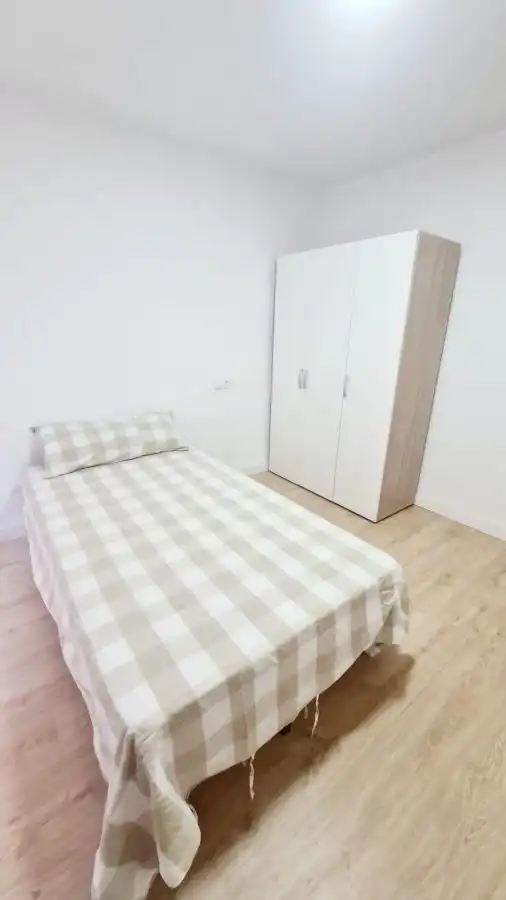 Bedroom of Flat for rent in Castellón de la Plana / Castelló de la Plana  with Terrace and Balcony