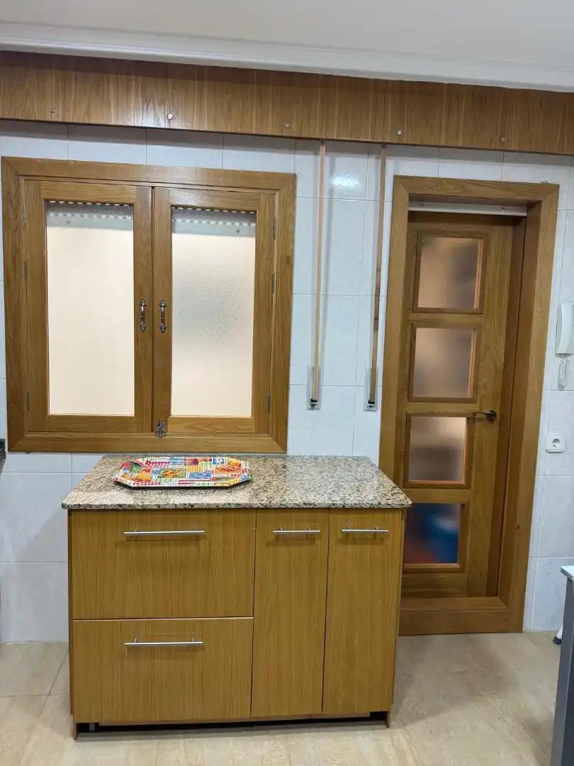 Cuina de Pis en venda en Vilagarcía de Arousa amb Calefacció, Parquet i Moblat