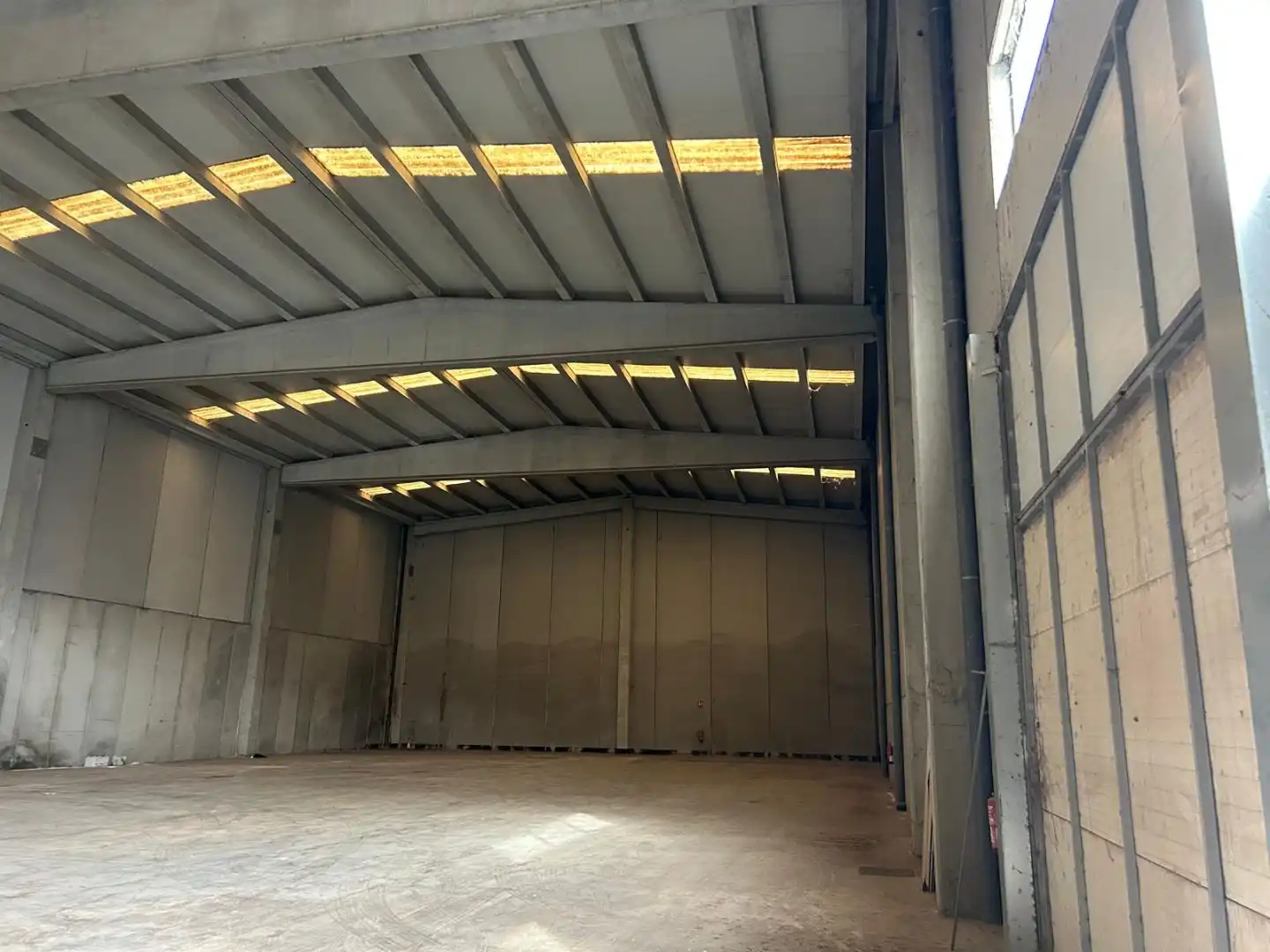 Industriegebäude zur Miete in CARRER DEL MAS D'EN COLOM 5, imagen 4