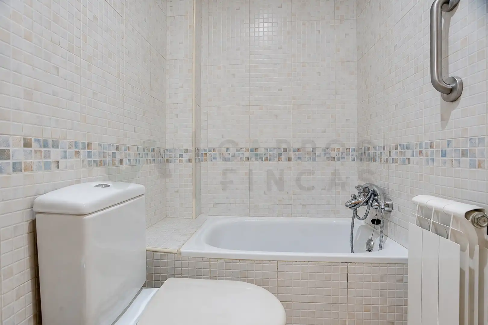 Bathroom of Duplexes for sale in Canovelles  with Terrace, Furnished and Balcony