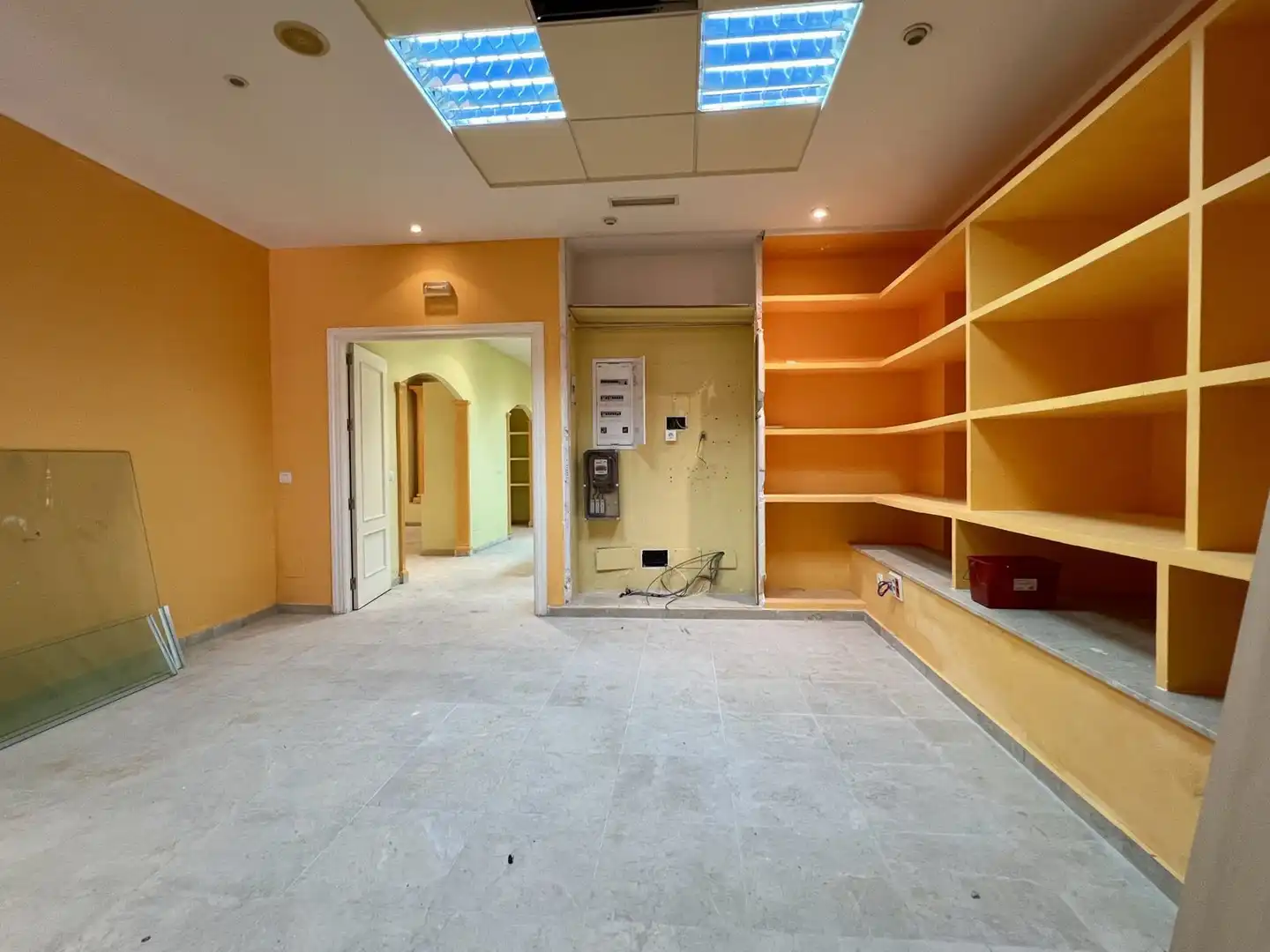 Local comercial en venda a San Pedro de Alcántara, imagen 3