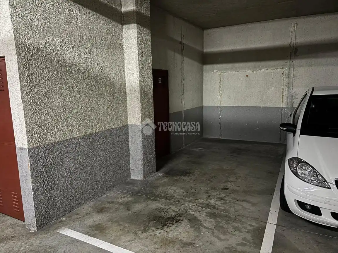 Parcheggio in vendita a Alisal - San Román, imagen 2