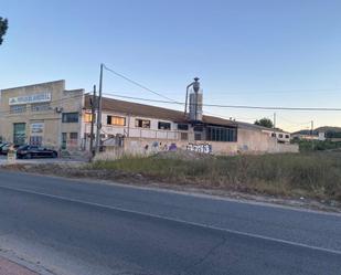 Vista exterior de Nau industrial en venda en Bigastro