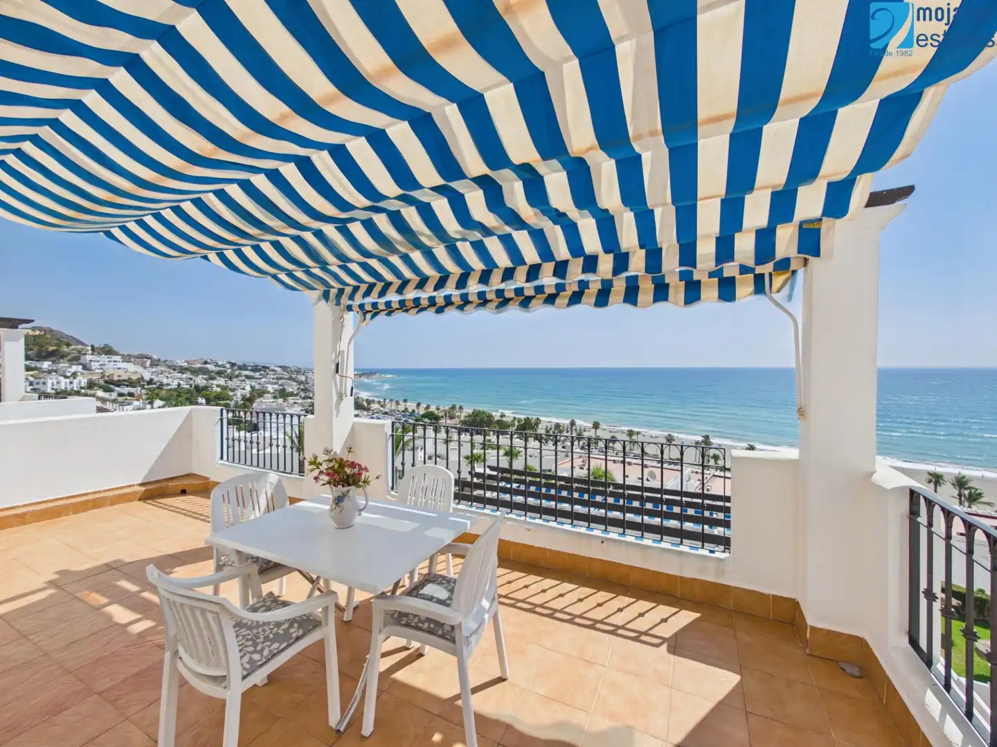 Apartment with pool for sale in Calle Bellavista 20