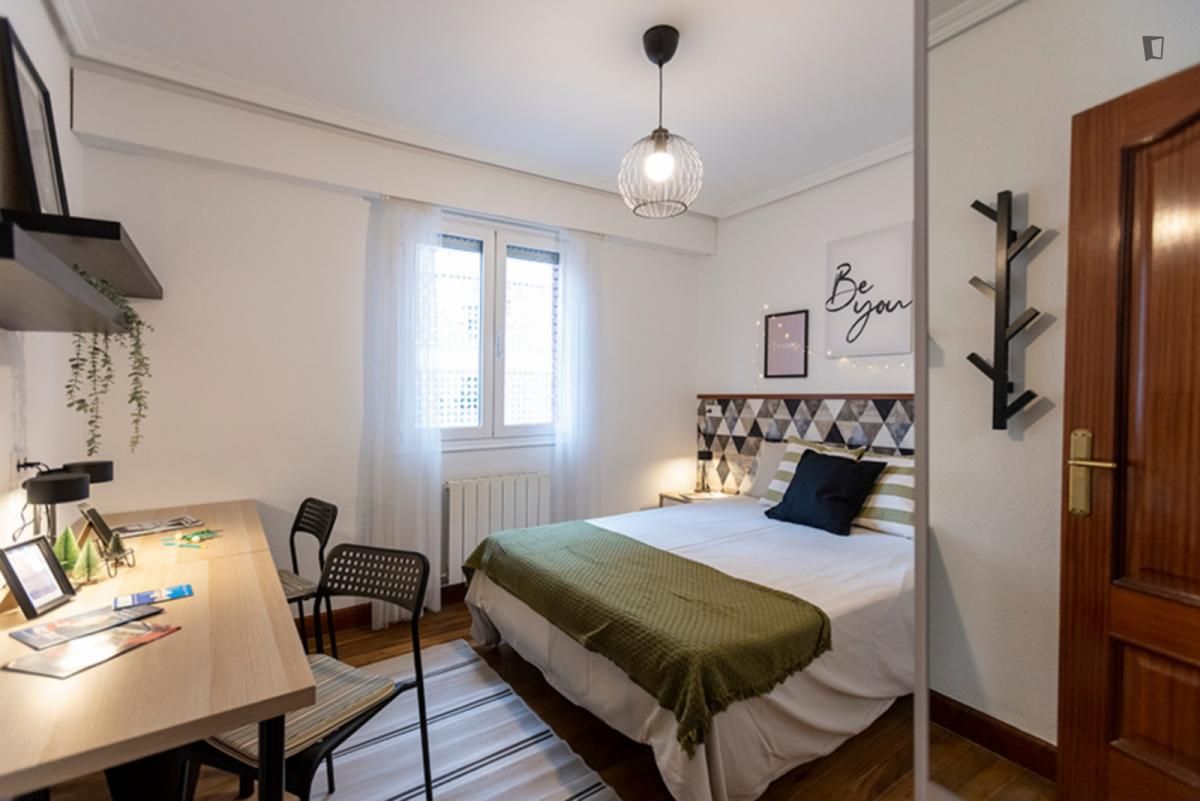 Apartament per a compartir a Santutxu - Basarrate