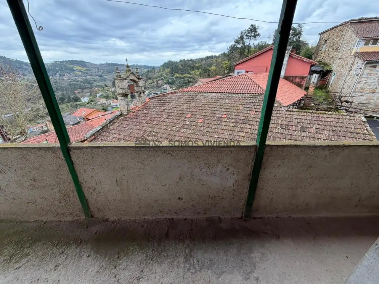 Exterior view of Houses for sale in Ourense Capital   with Terrace and Balcony