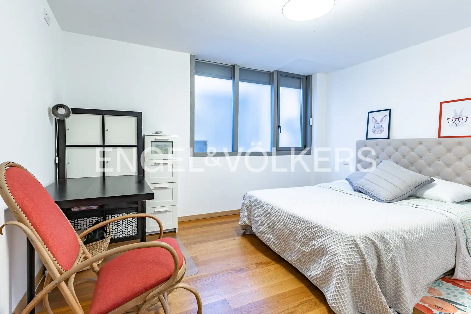 Schlafzimmer von Wohnungen zum Verkauf in Badalona mit Klimaanlage, Heizung und Terrasse