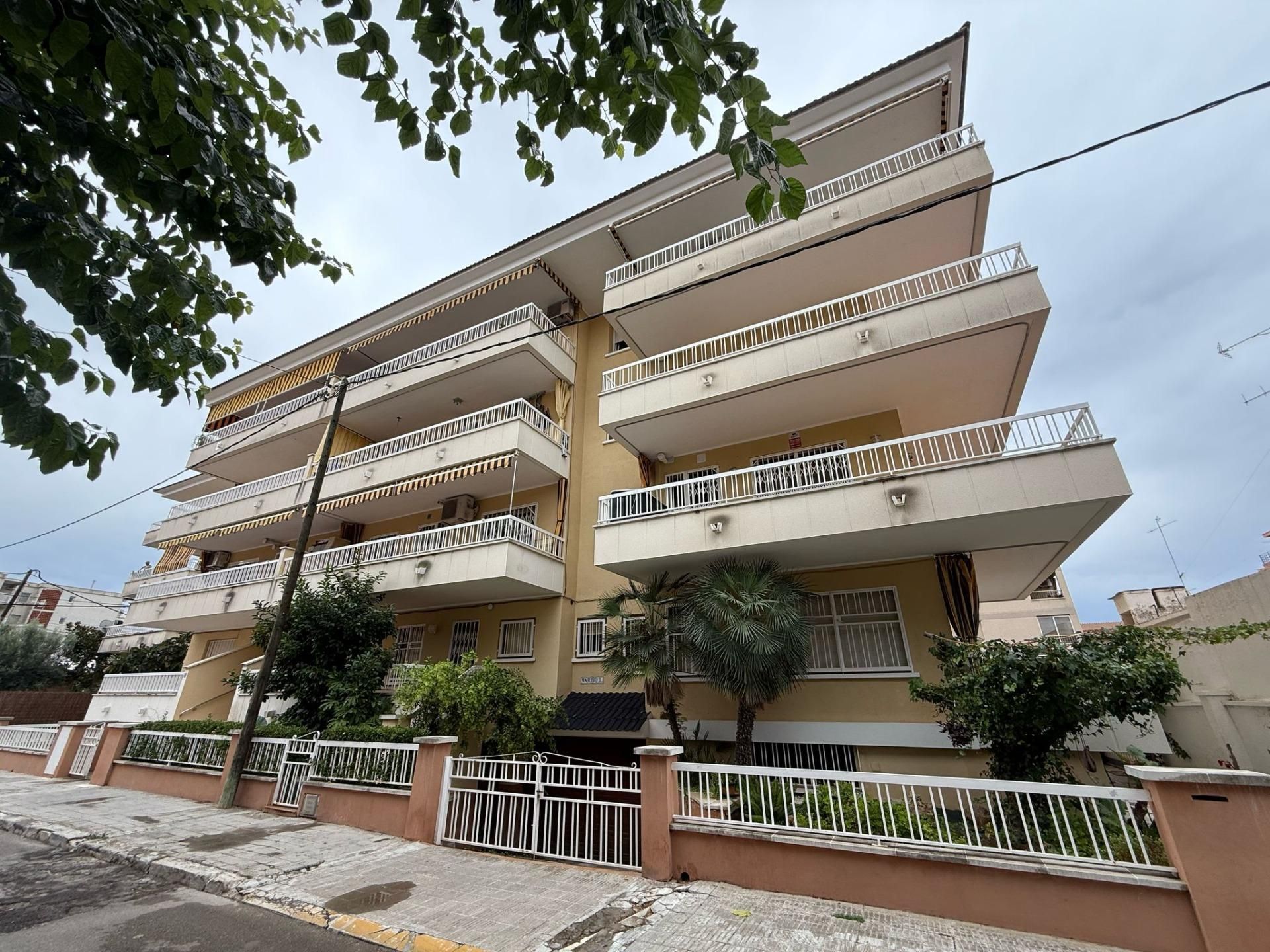 Planta baja for sale in Calle JORDI GARI, Segur Platja, Calafell