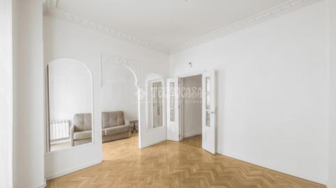 Foto 2 de Piso en venta en Embajadores - Lavapiés,  Madrid Capital