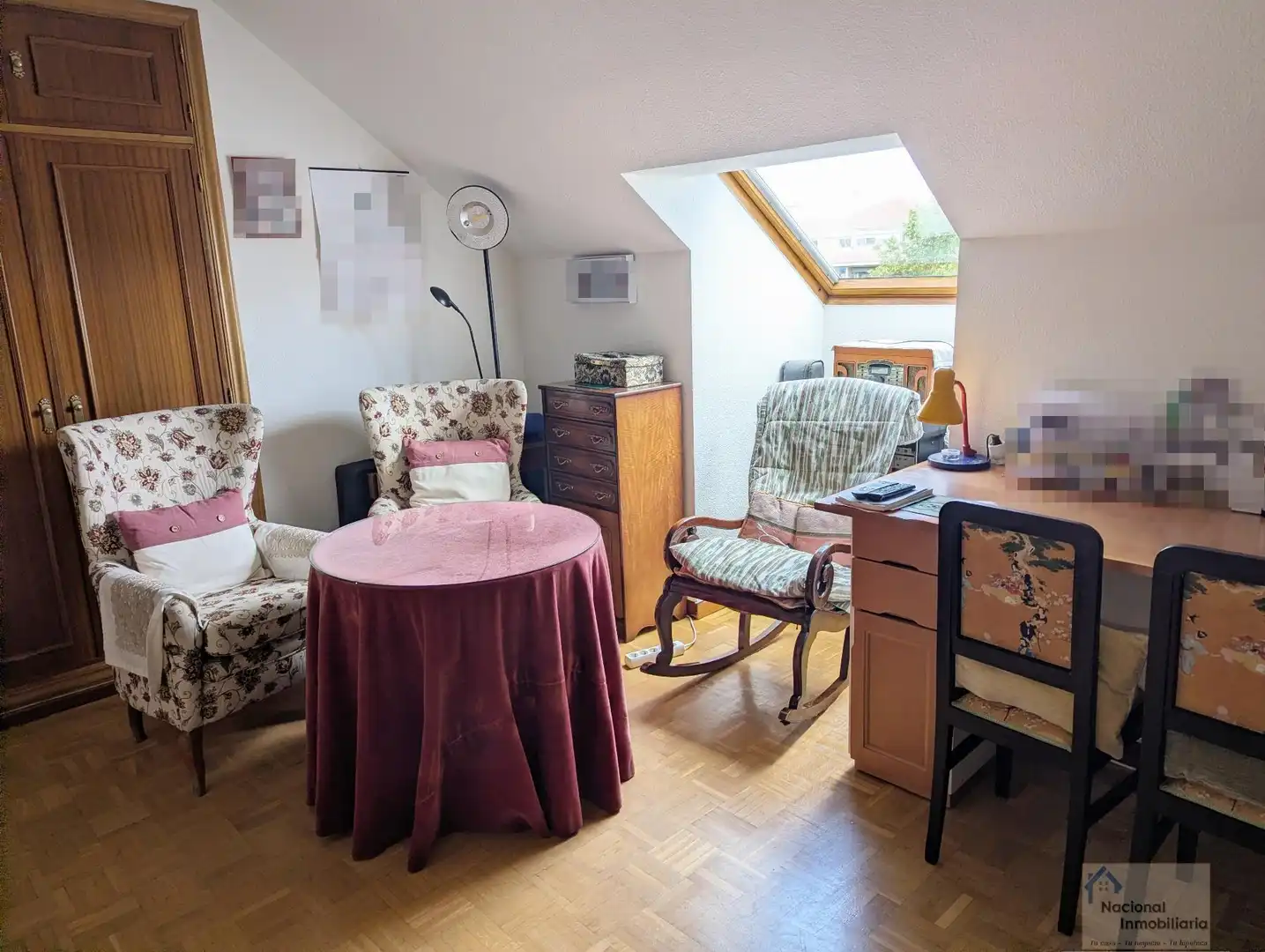 Habitación de Dúplex en venta en Segovia con Calefacción, Parquet y Trastero
