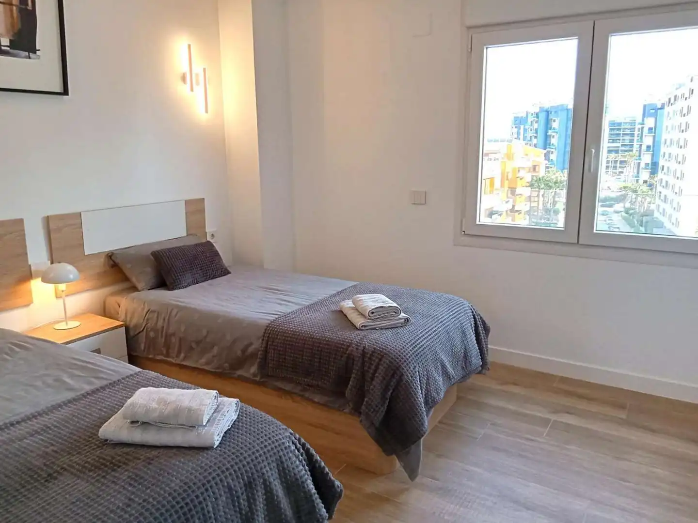 Dormitori de Apartament en venda en Torrevieja amb Aire condicionat, Calefacció i Terrassa