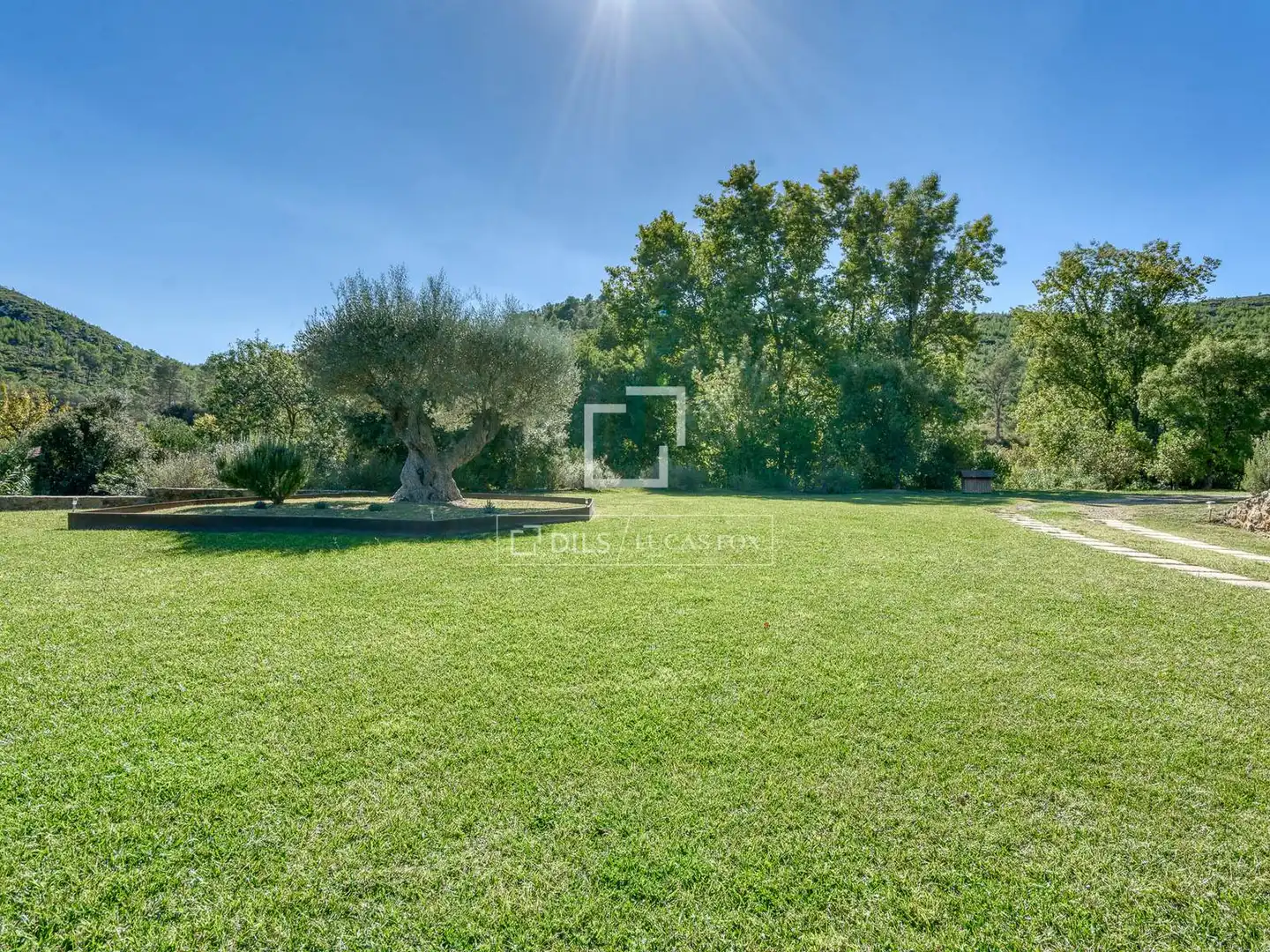 Finca rústica en venta en Boadella i les Escaules con Calefacción, Jardín privado y Terraza