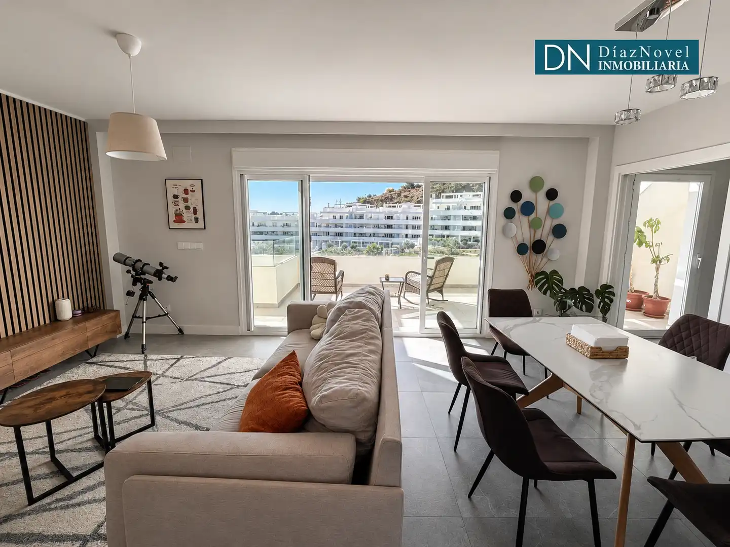 Vista exterior de Ático en venta en Málaga con Aire acondicionado, Calefacción y Terraza