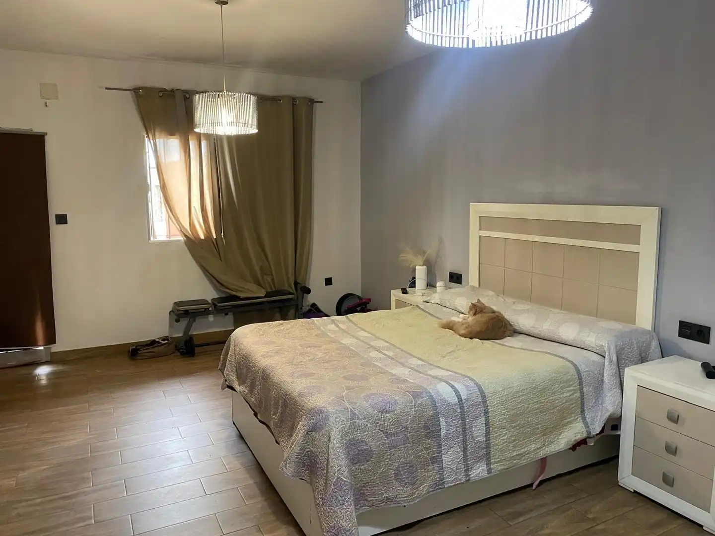 Dormitori de Casa o xalet en venda en San Roque amb Parquet, Terrassa i Balcó