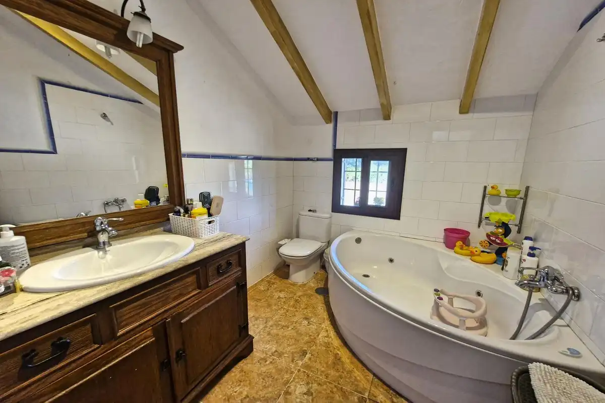 Casa rústica amb jardí en venda a Coín, imagen 10