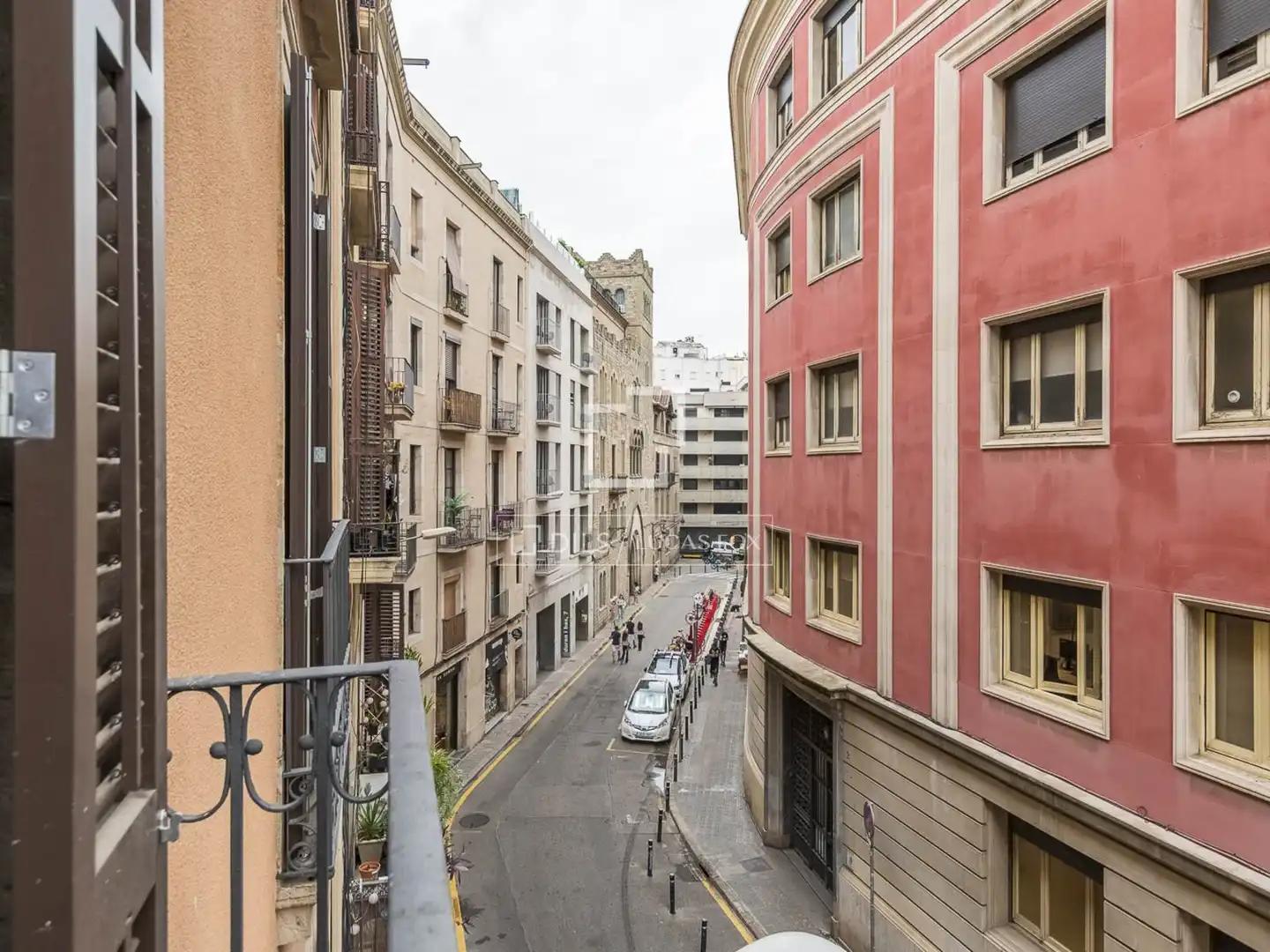 Vista exterior de Piso en venta en Ciutat Vella
