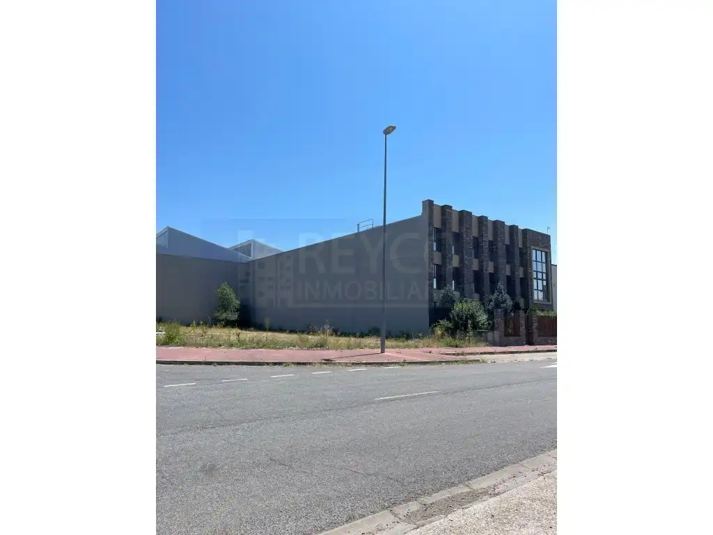 Nau industrial en venda a Nájera, imagen 2
