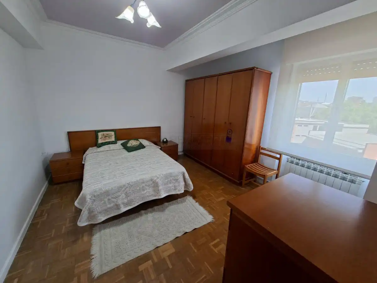 Habitación de Piso en venta en Vitoria - Gasteiz con Calefacción, Parquet y Terraza