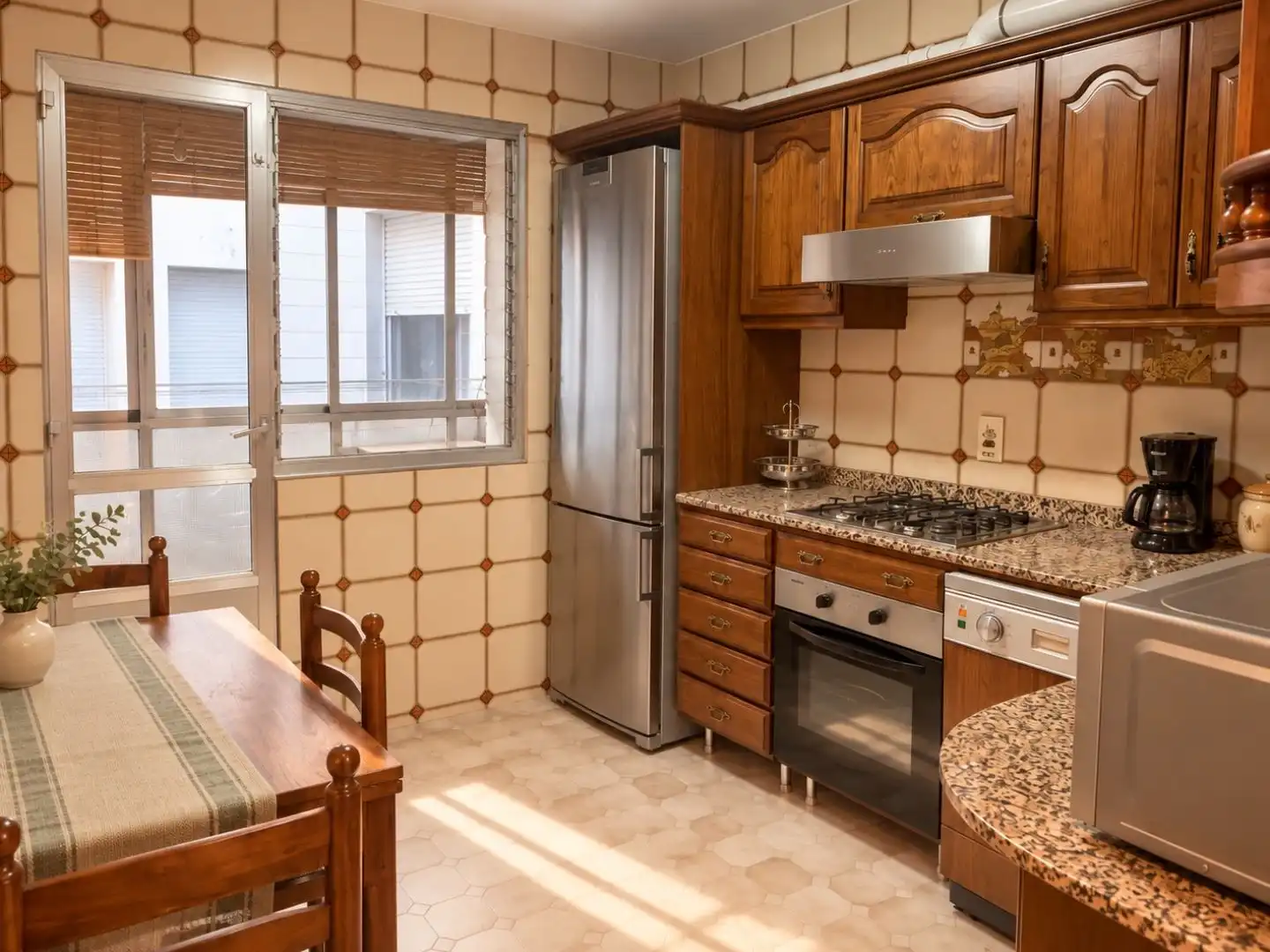 Kitchen of Flat for rent in San Leonardo de Yagüe, Soria