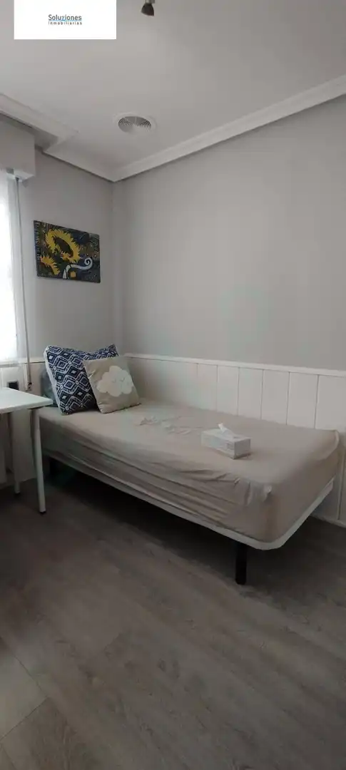 Habitación de Casa adosada en venta en Albacete con Aire acondicionado, Calefacción y Terraza