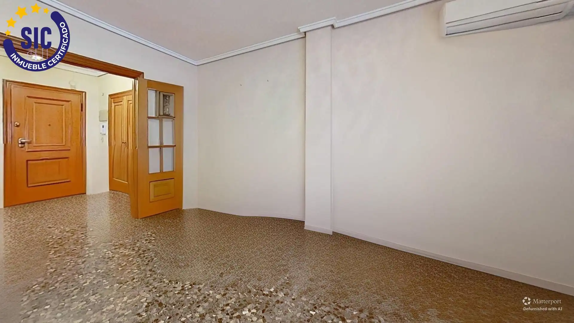 Piso en venta en Valencia con Aire acondicionado, Calefacción y Balcón
