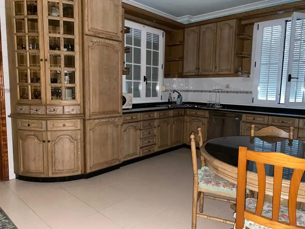 Küche von Haus oder Chalet zum Verkauf in Vedra mit Heizung und Privatgarten