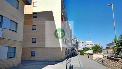 Foto 2 de Piso en venta en La Estación, Badajoz