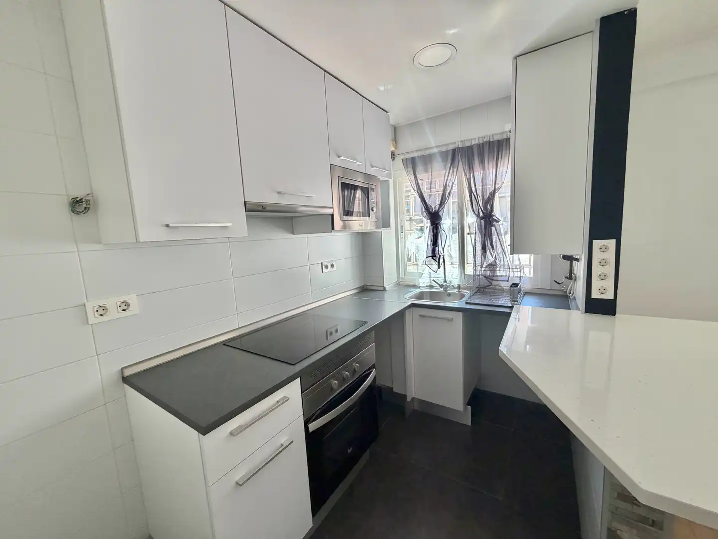 Piso con ascensor en venta en Calle de Salas Barbadillo, imagen 7
