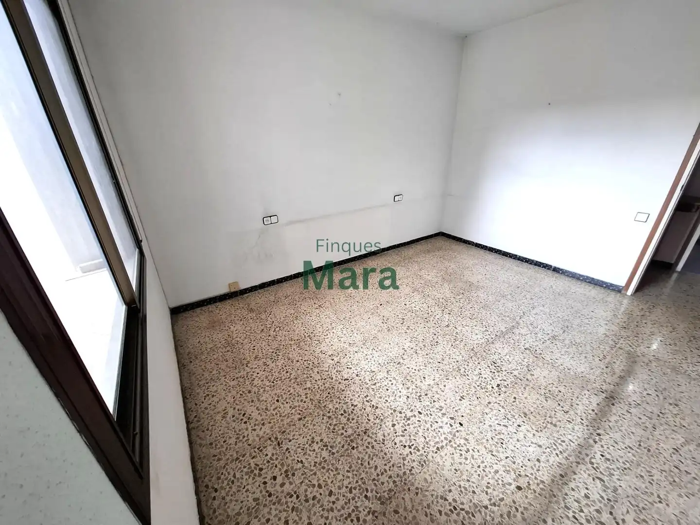 Pis amb balcó en venda a Carrer Carrer Victòria, imagen 9
