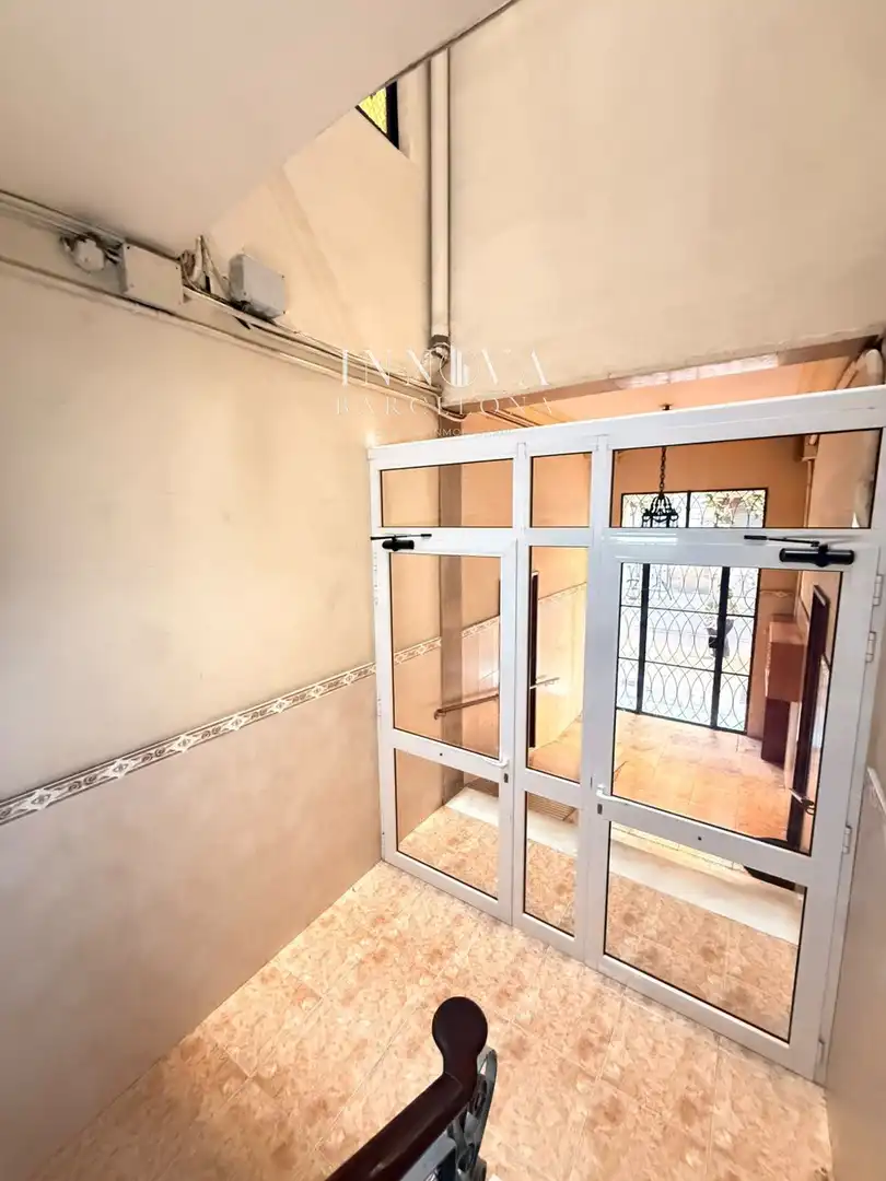 Piso en venta en Barcelona con Terraza