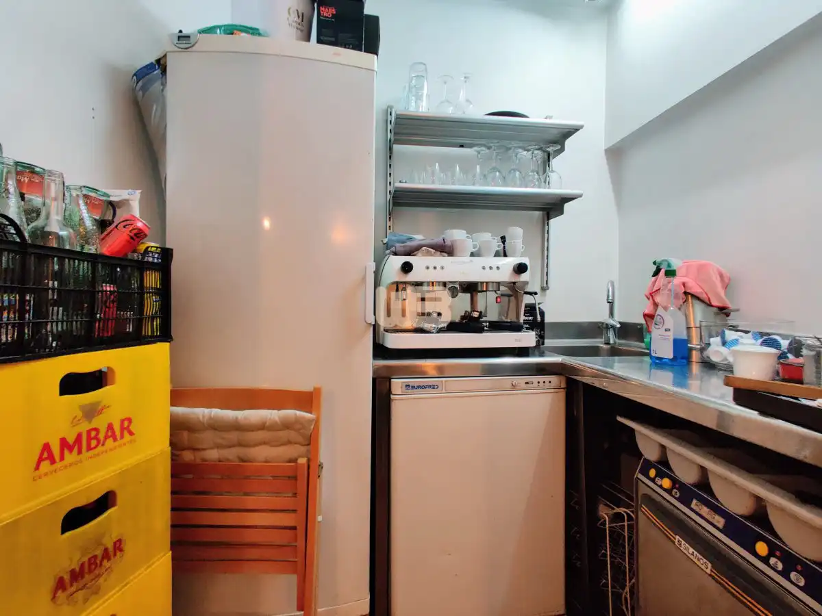 Business premises for transfer in Carrer de Bailèn, imagen 35