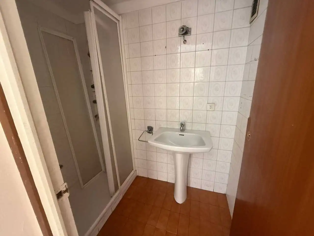 Baño de Piso en venta en Salt