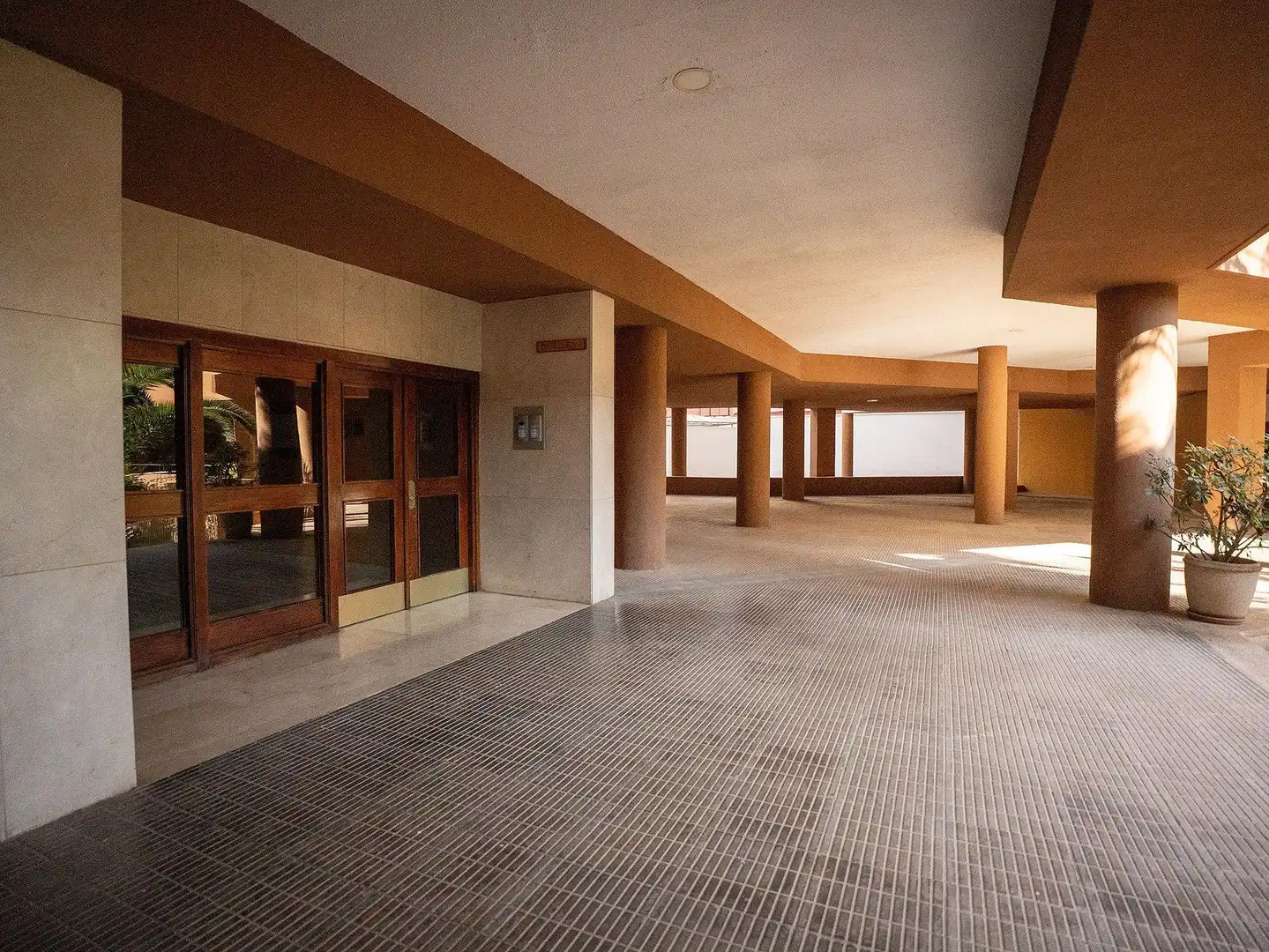 Piso en venta en Alicante / Alacant con Jardín privado y Trastero