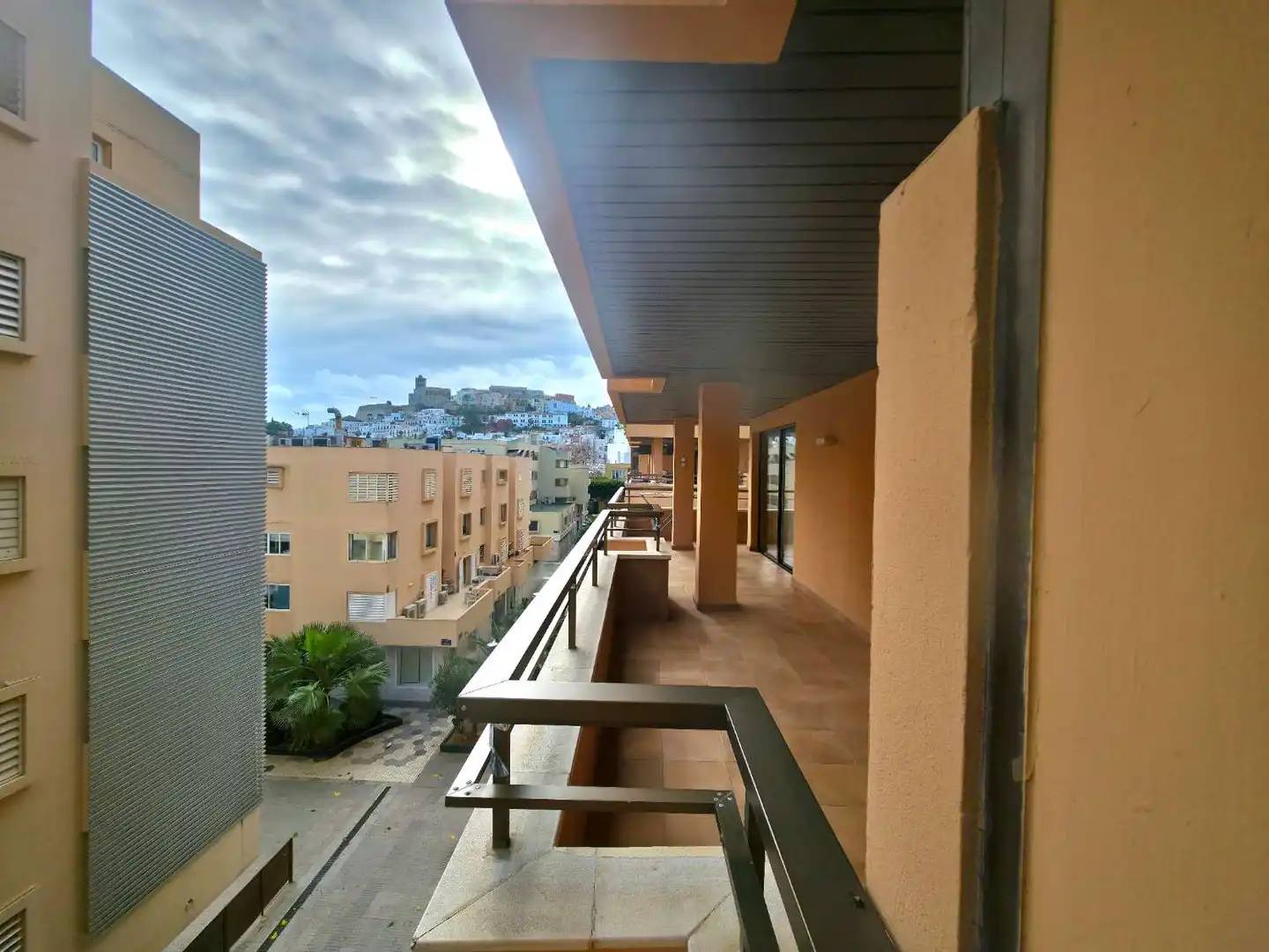 Vista exterior de Pis en venda en Eivissa amb Aire condicionat, Calefacció i Terrassa