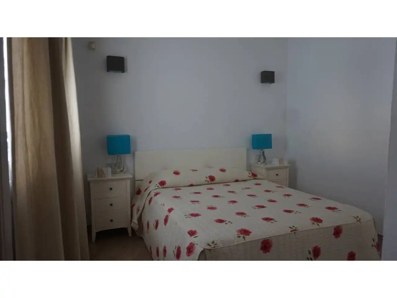 Apartamento con piscina en alquiler en Puerto Marina, imagen 5